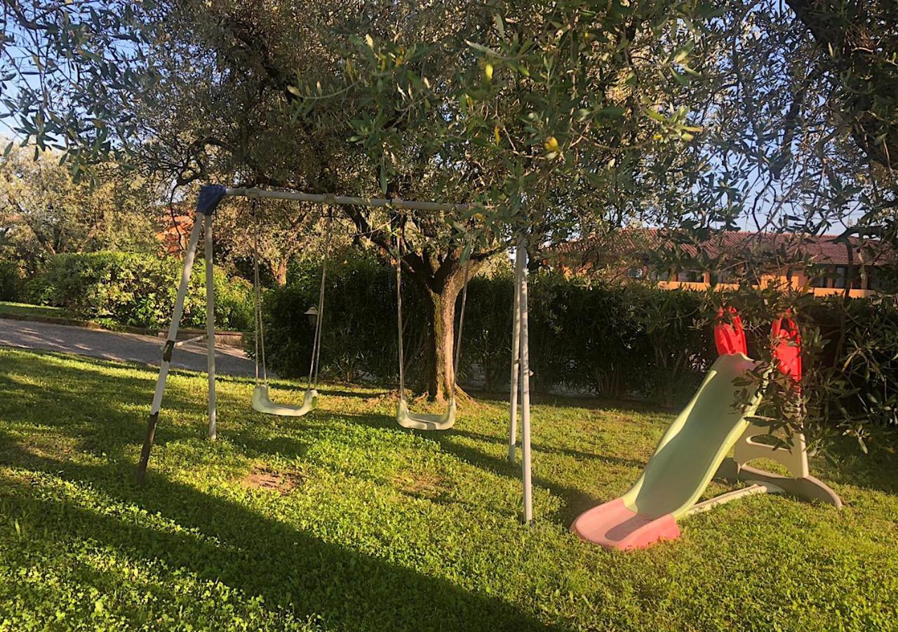 Villa Elena Appartamento In Villa Montinelle Exterior photo