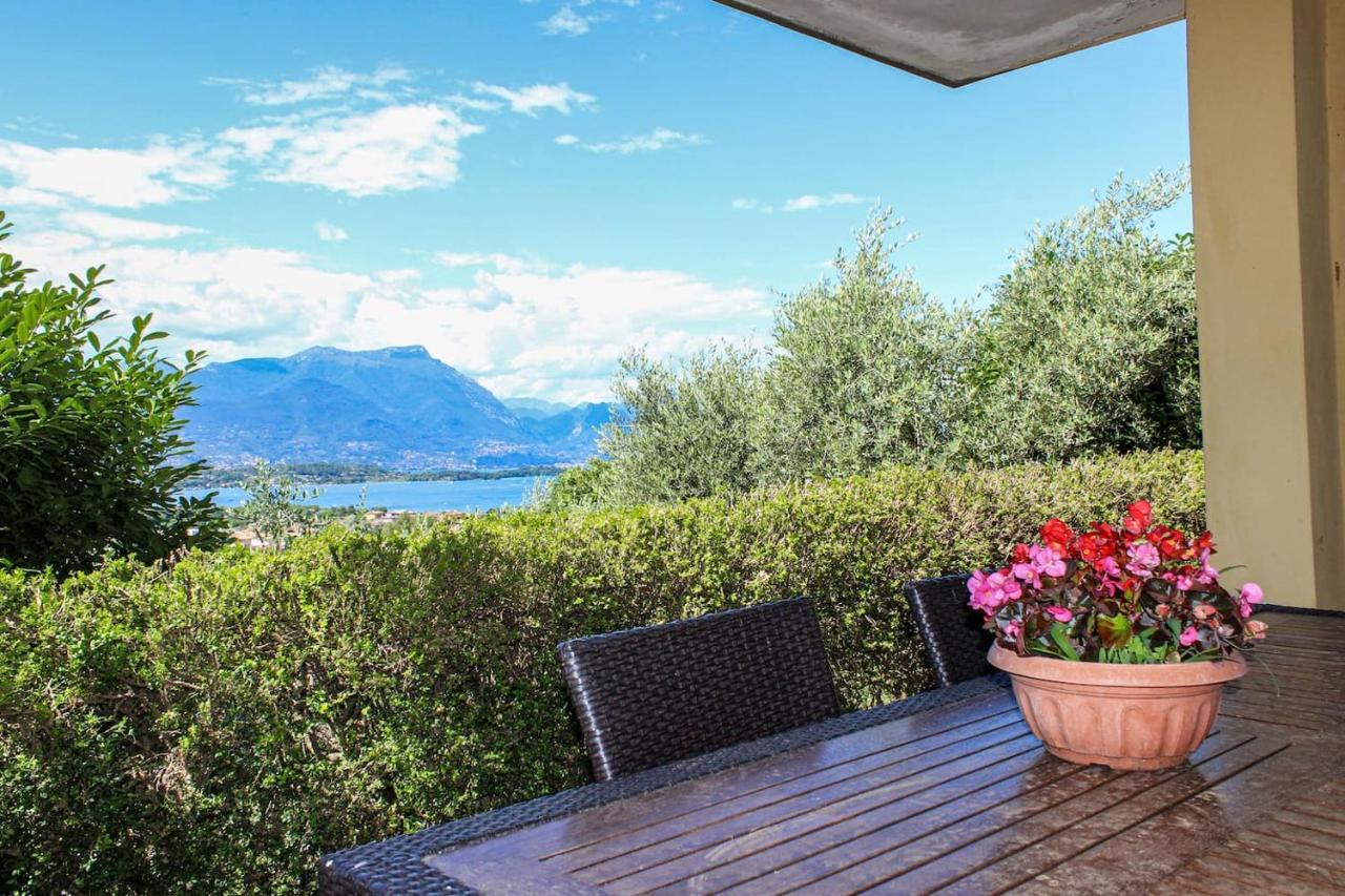 Villa Elena Appartamento In Villa Montinelle Exterior photo